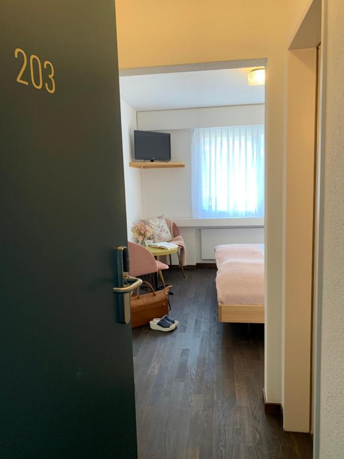 Hotel B&B Stossplatz أبنزل المظهر الخارجي الصورة