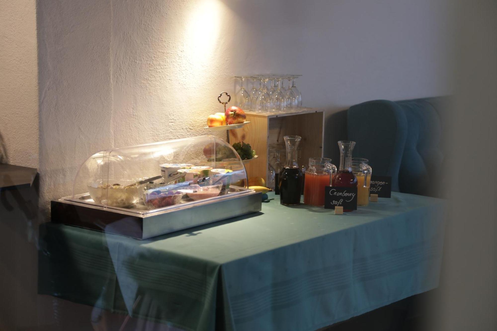 Hotel B&B Stossplatz أبنزل المظهر الخارجي الصورة